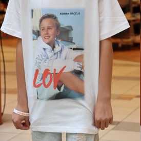 Adrian - Lov T-shirt 9-10 år